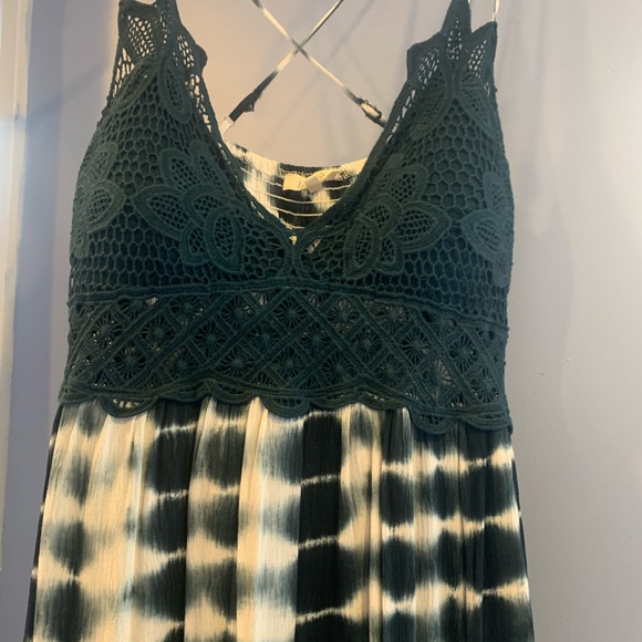 Boho blue tie dye dress, size large (fits 8-10) - Picture 15 of 16